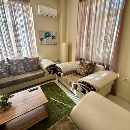 Prime At 34 Bratya Miladinovi Street شقة