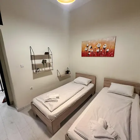 Prime At 34 Bratya Miladinovi Street * صوفيا